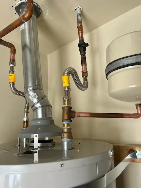 Water heater installation and plumbing repair in Oberlochen